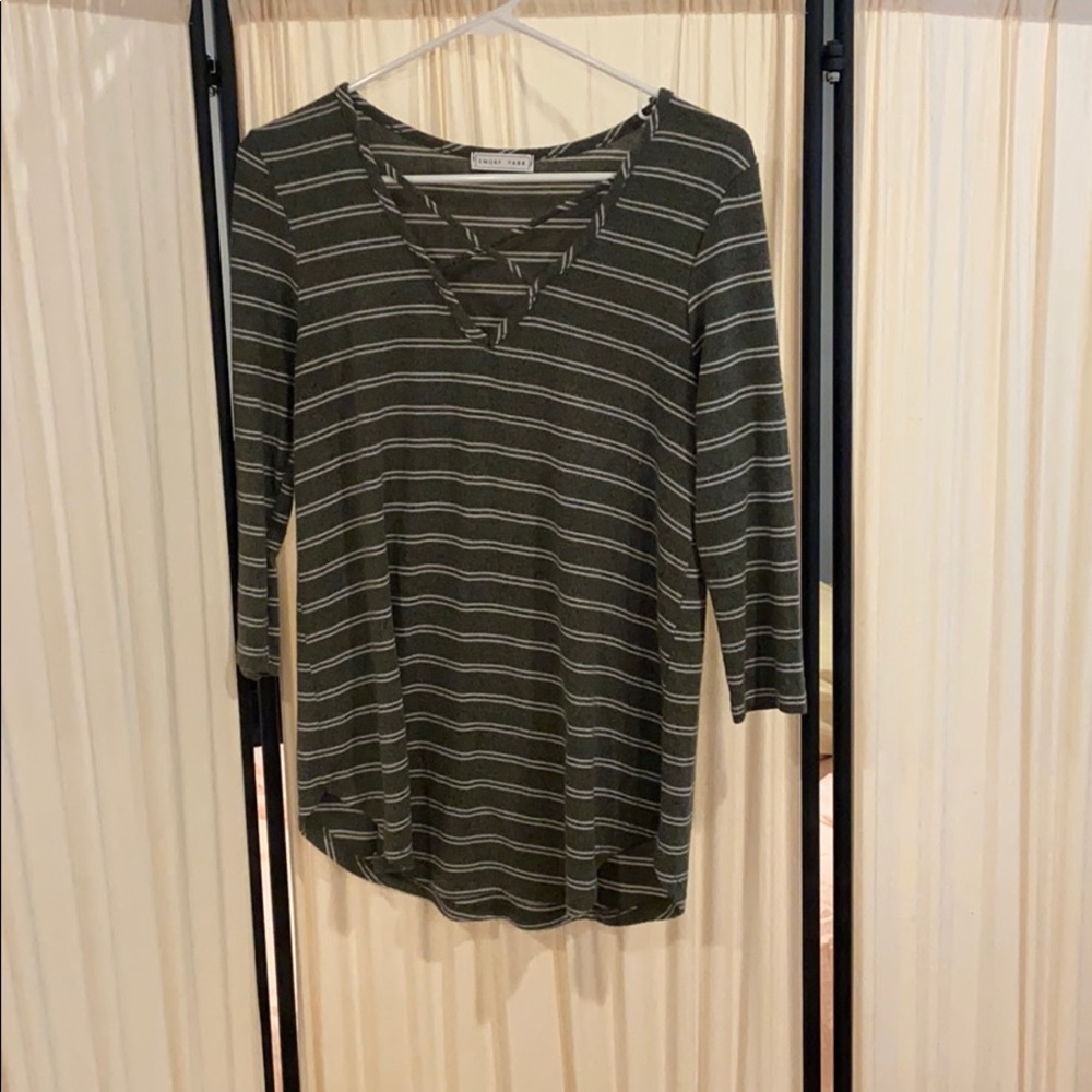 Emory Park Green and White Sweater!